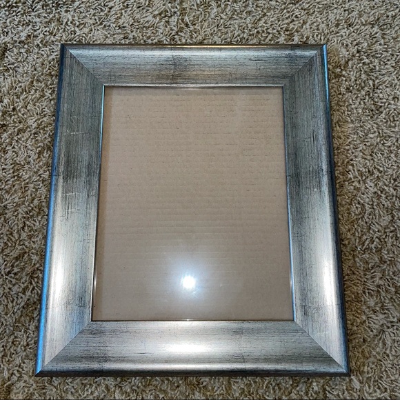 8x10 Silver Picture Frames (READ DESCRIPTION) - Picture 5 of 9